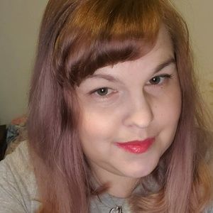 Meet your Posher, Pixie